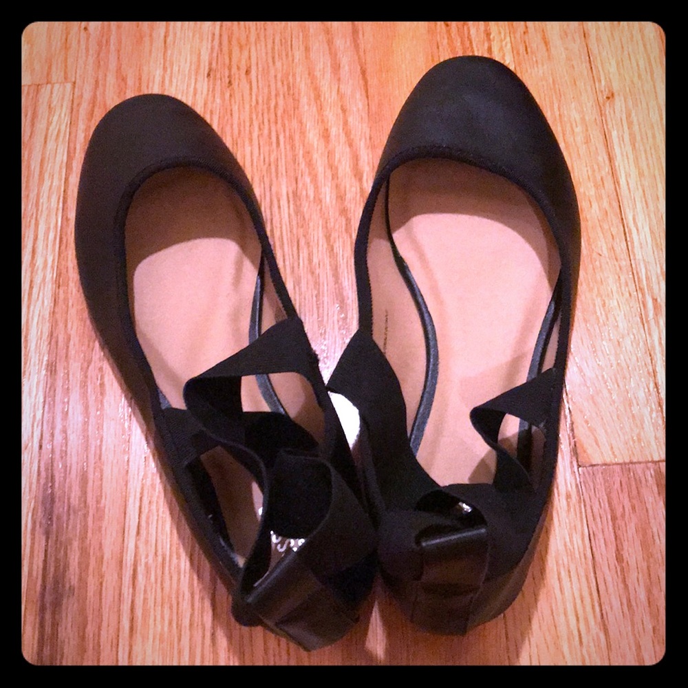 Mossimo ballet flats.